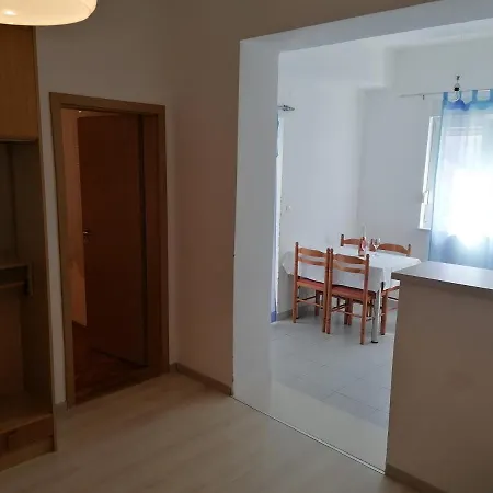 Appartamento Apartments Vili Betina