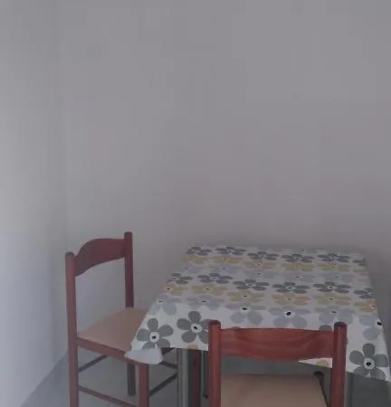 Appartamento Apartments Vili Betina *