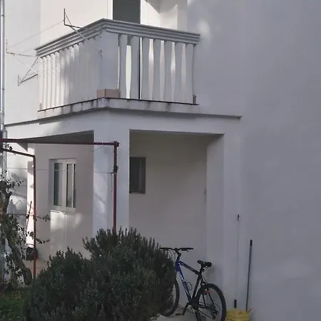 Apartments Vili Betina * Betina (Sibenik-Knin)