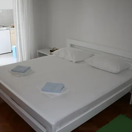 Apartman Apartments Vili Betina Betina