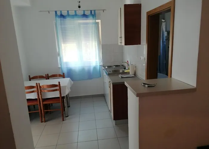 Apartamento Apartments Vili Betina
